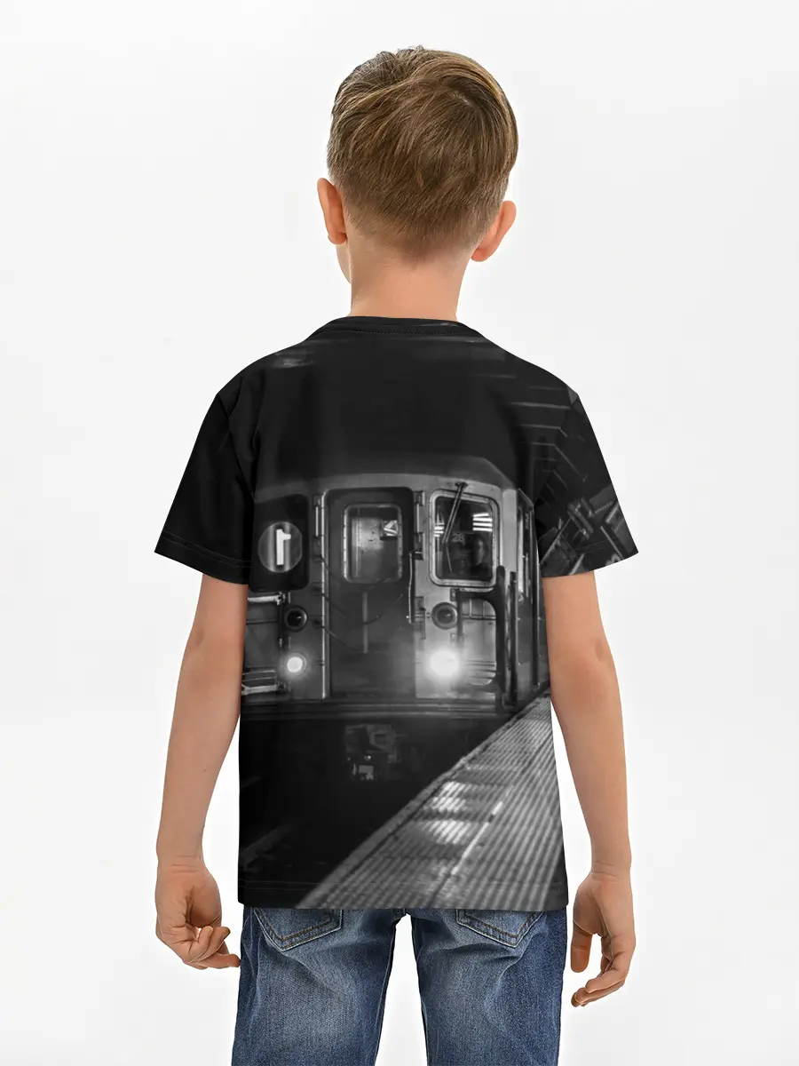 Детская базовая футболка / METRO