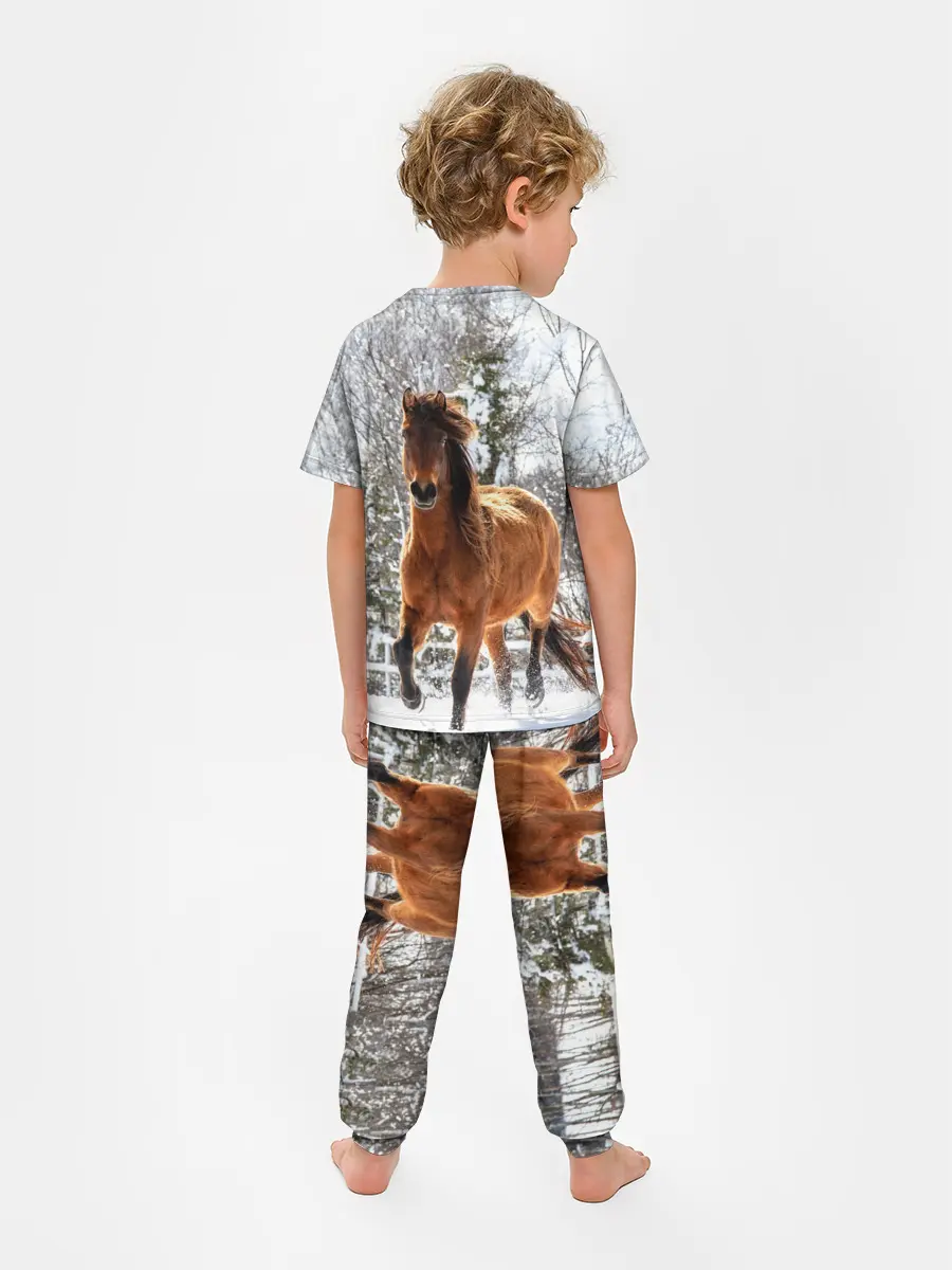 Детская пижама с брюками / Конь и снег