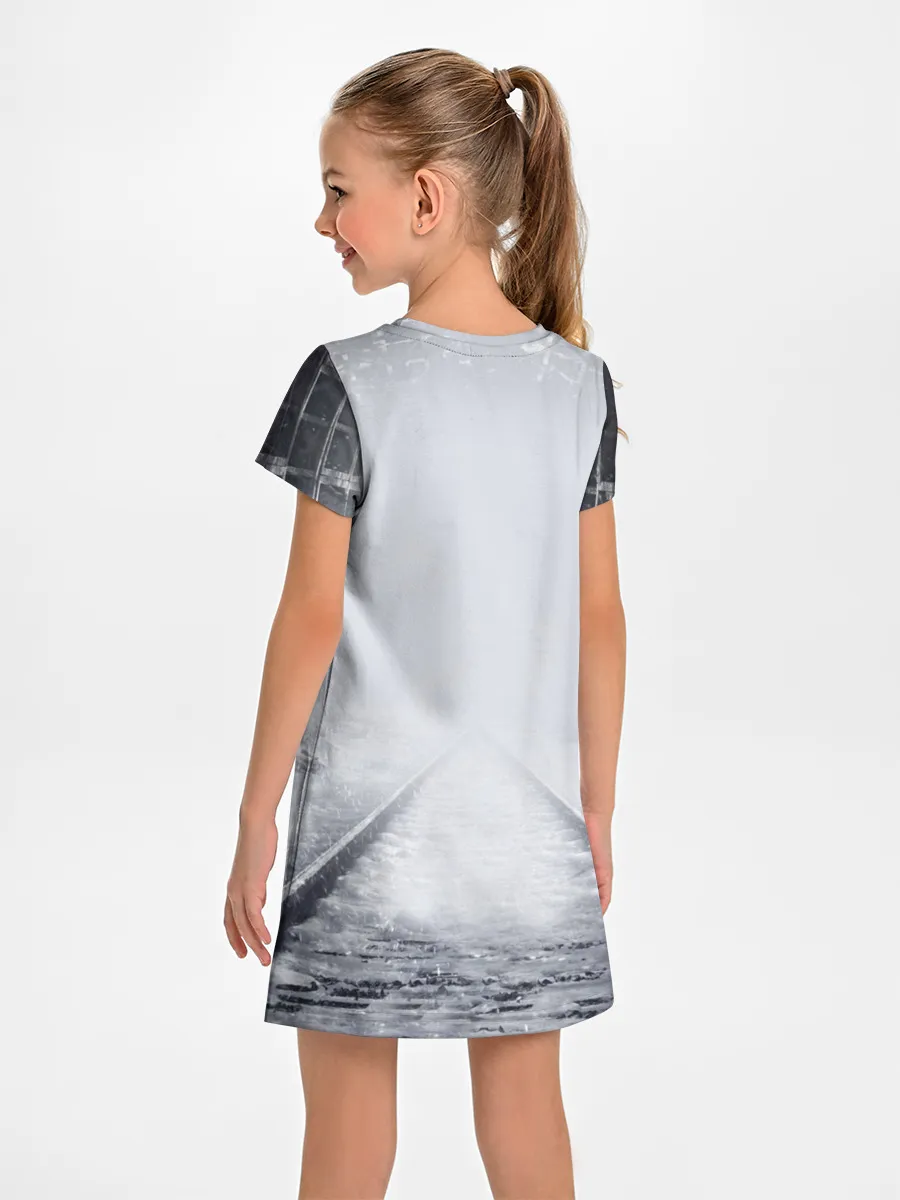 Детское платье / METRO
