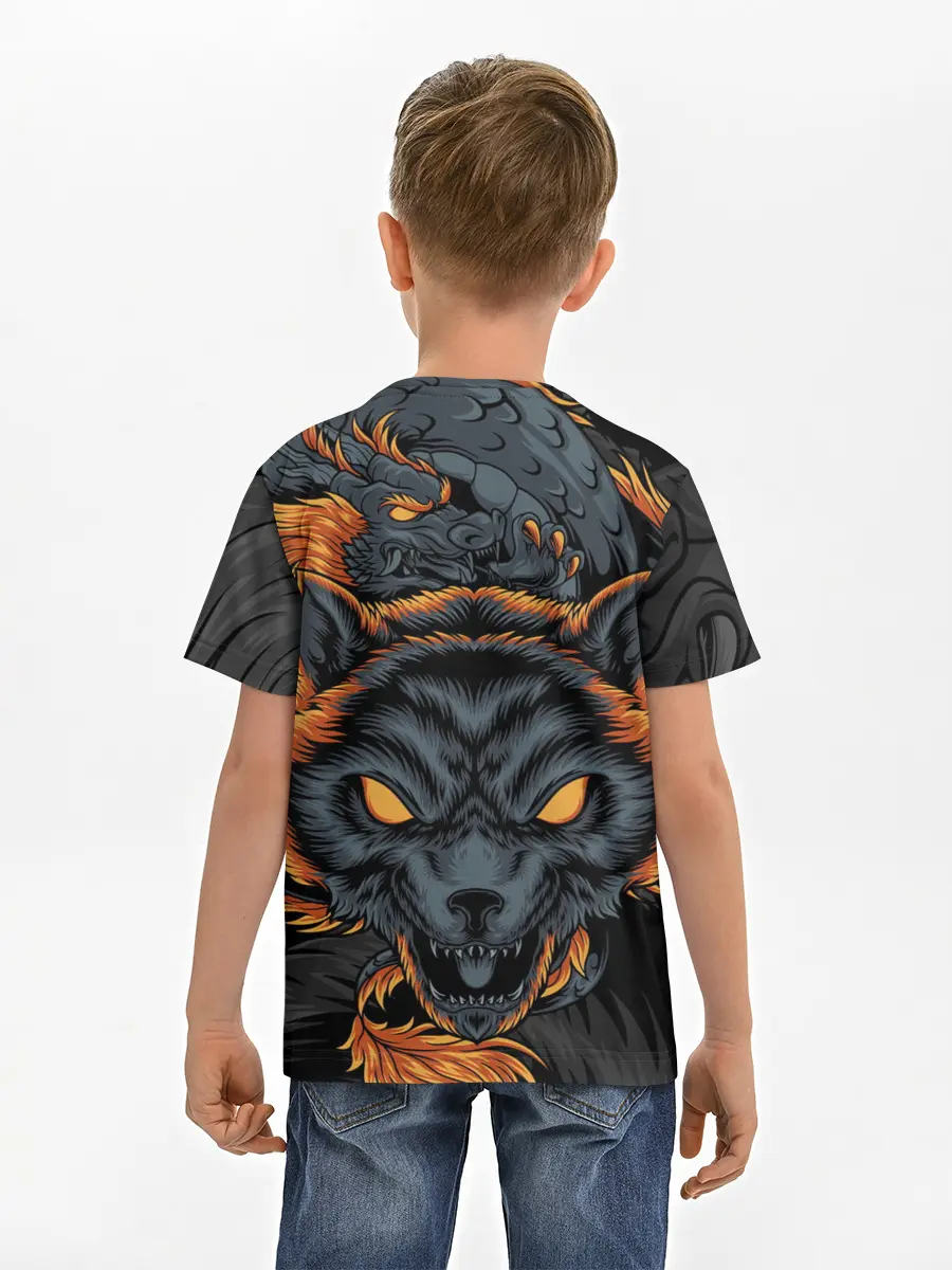 Детская базовая футболка / Волк и дракон