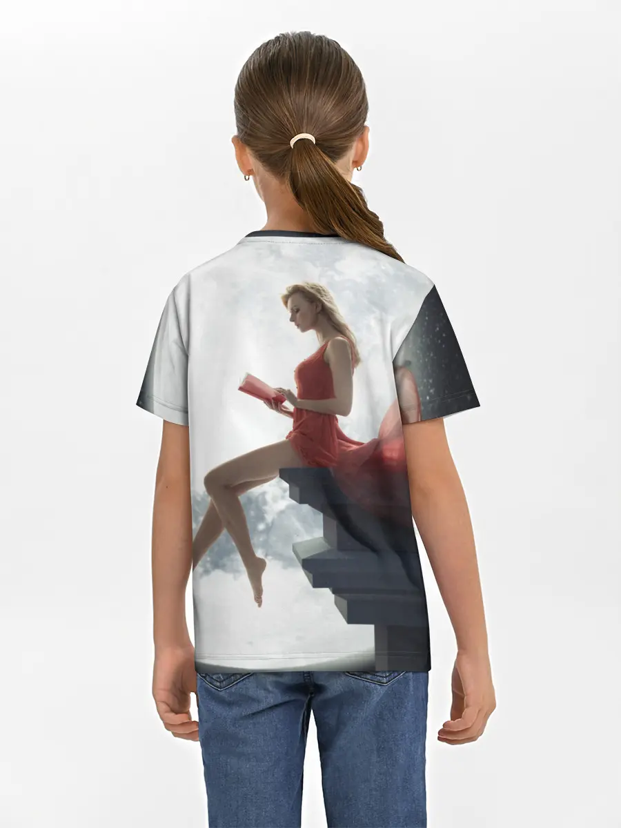 Детская базовая футболка / На Луне