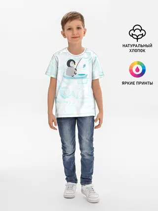 Детская базовая футболка / Пингвин рыбачит
