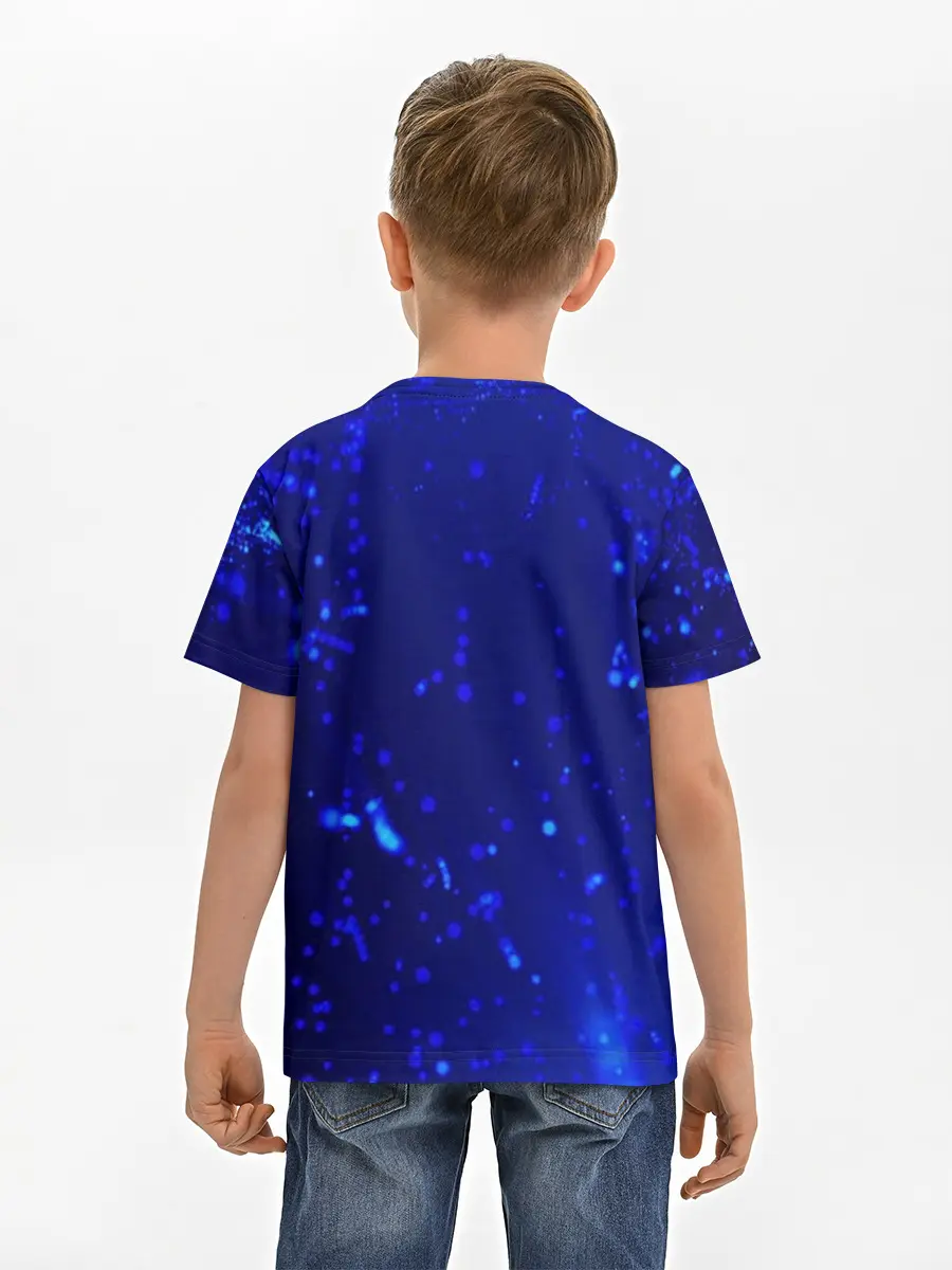 Детская базовая футболка / Котик под Дождем