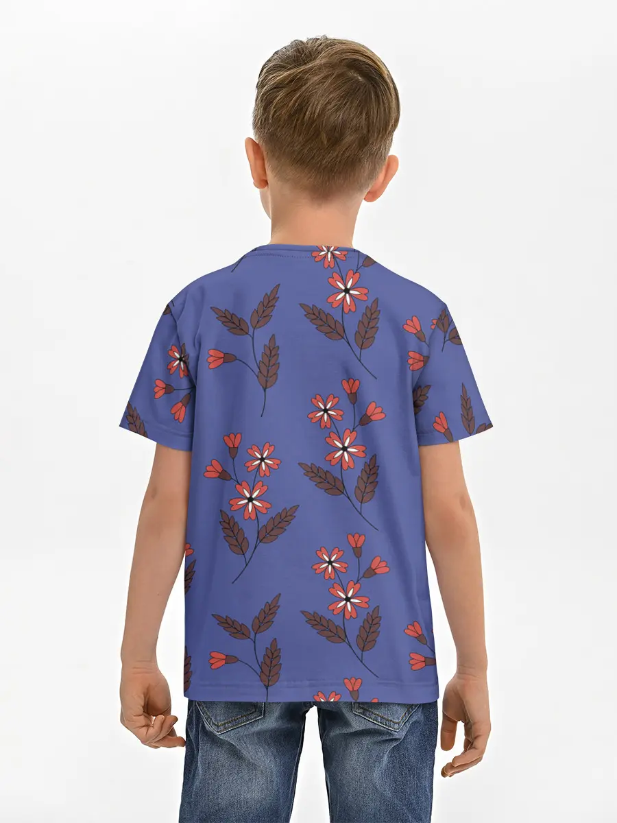 Детская базовая футболка / Цветы на синем фоне