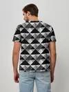 Мужская базовая футболка / Современный геометрический