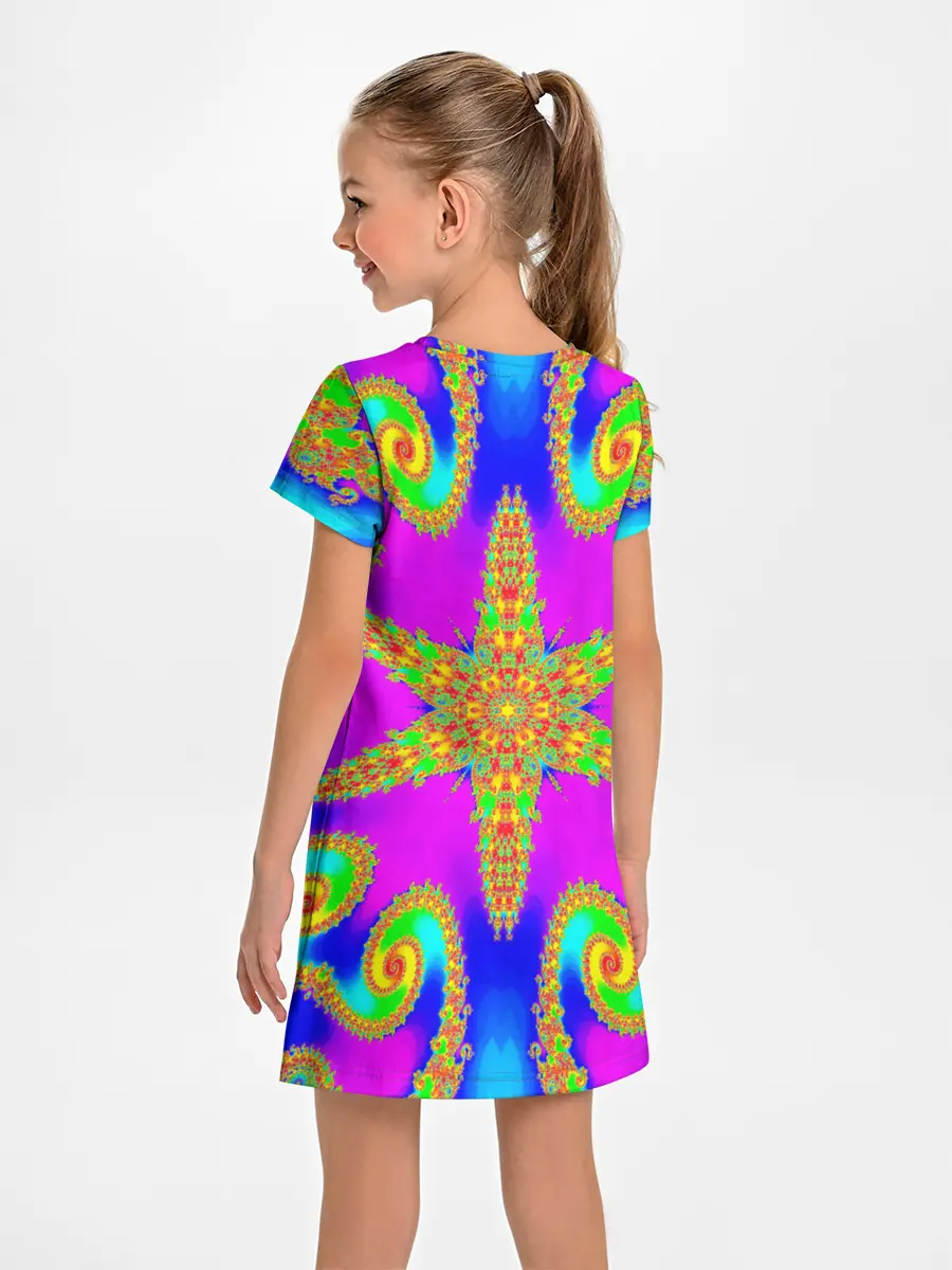 Детское платье / Неоновый фрактал