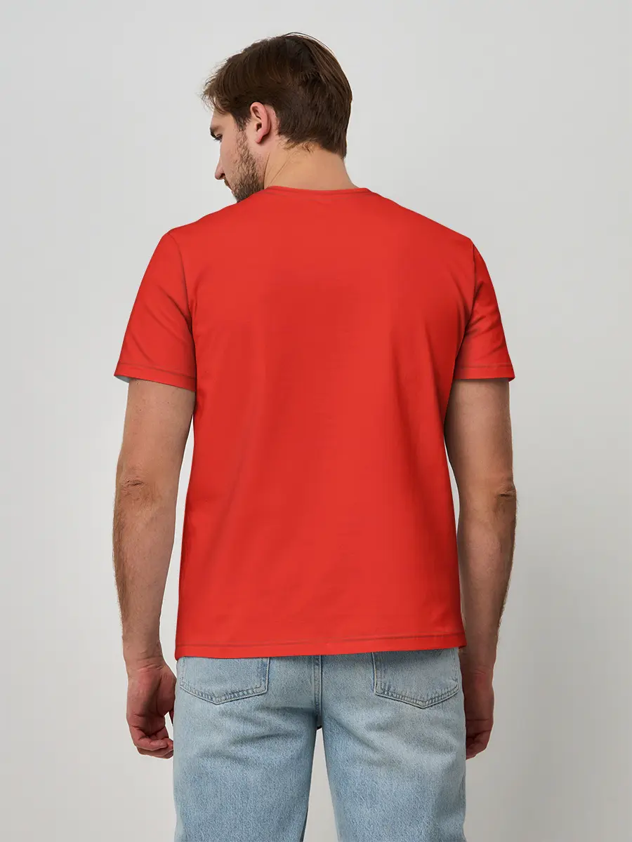 Мужская базовая футболка / Человек-Бензопила с логотипом на красном