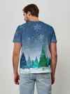 Мужская базовая футболка / Снежинки в лесу