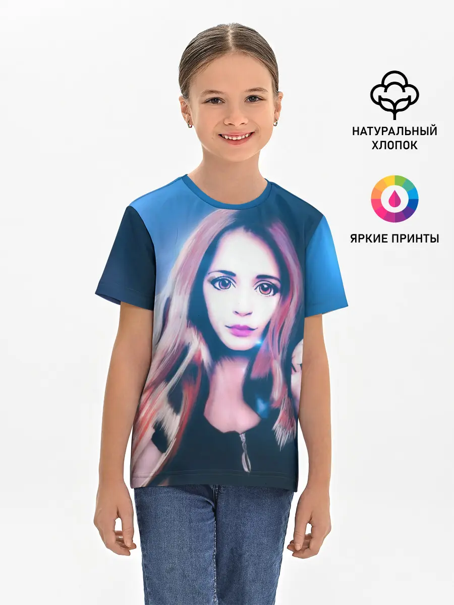 Детская базовая футболка / Девушка с большими глазами