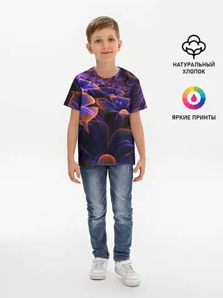 Детская базовая футболка / Цветки во тьме