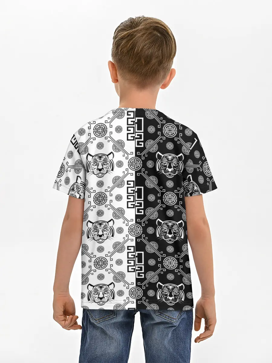 Детская базовая футболка / Тигры в китайском стиле