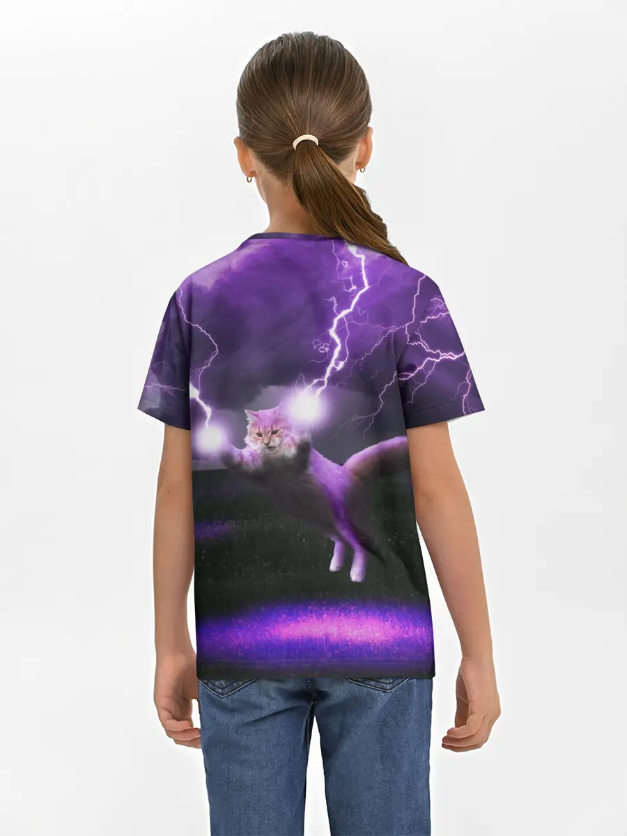 Детская базовая футболка / Кот и Молнии