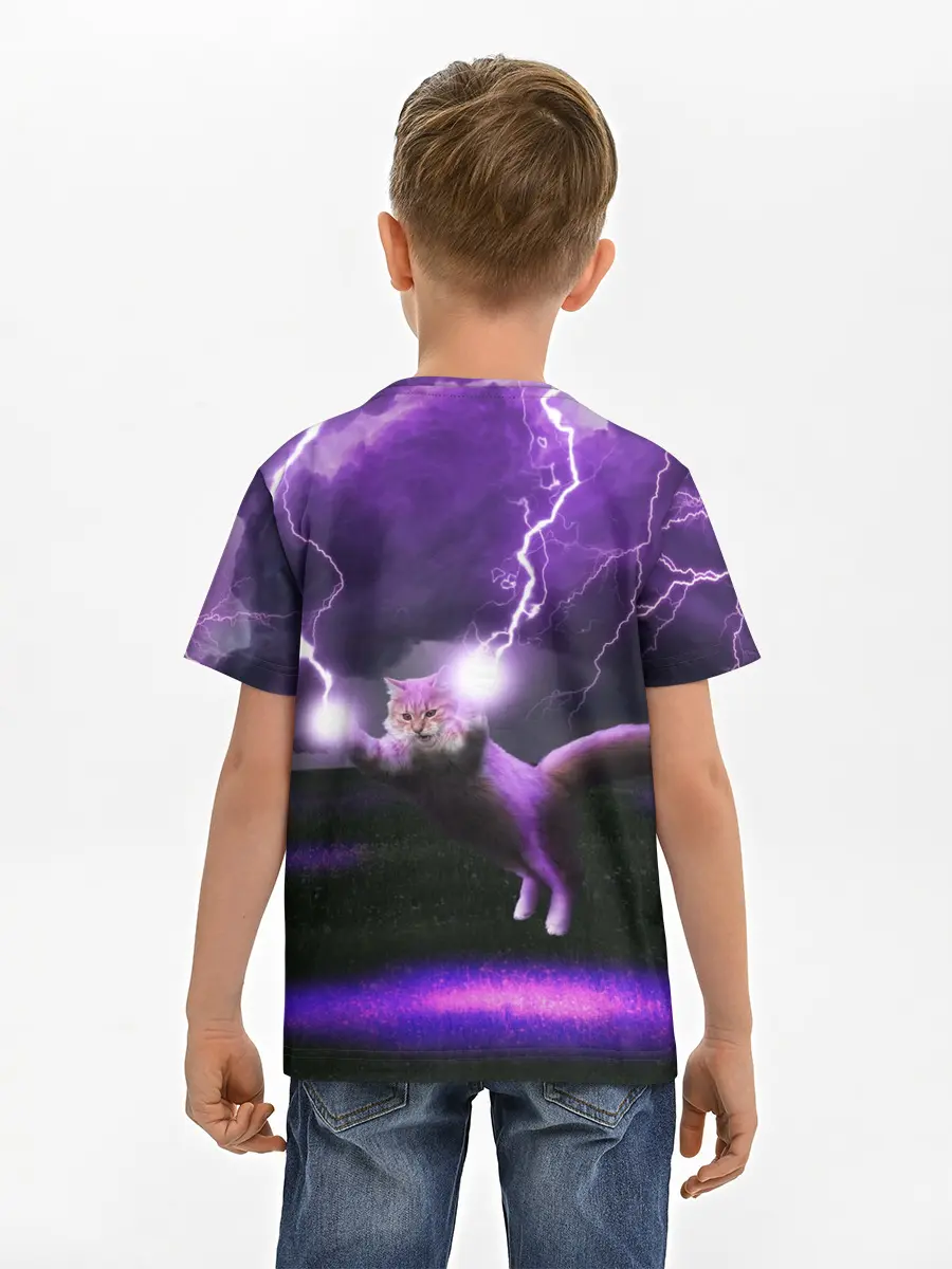 Детская базовая футболка / Кот и Молнии