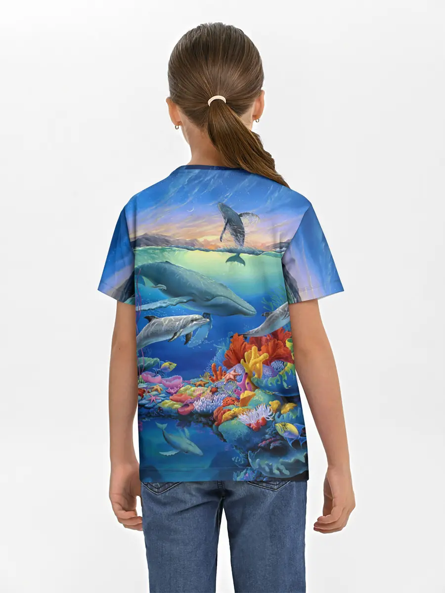Детская базовая футболка / Киты и дельфины