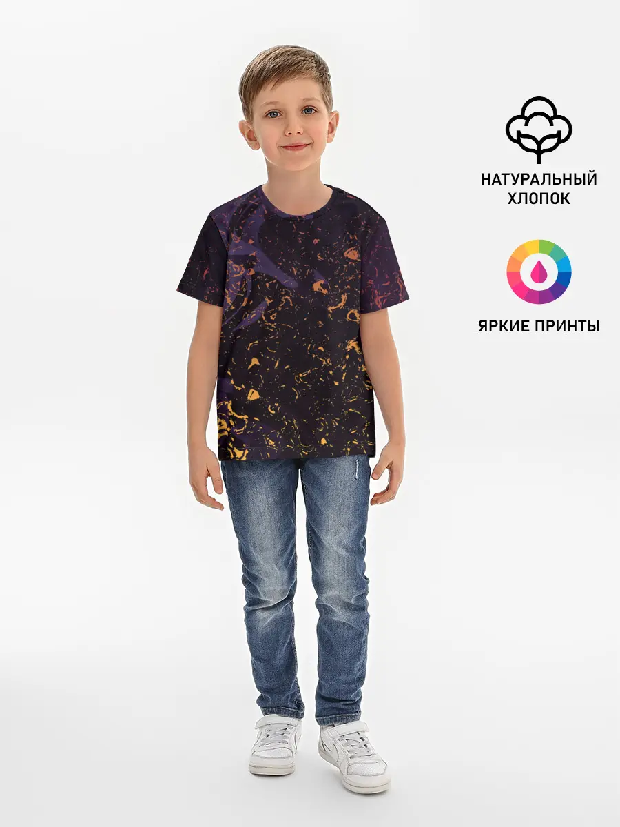 Детская базовая футболка / Flame in the night