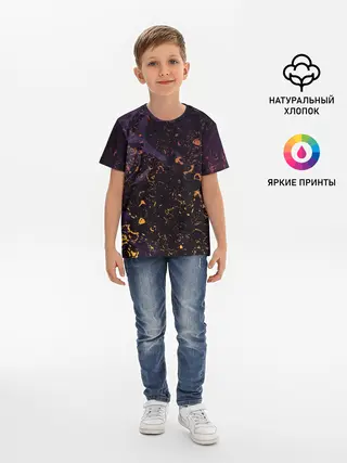 Детская базовая футболка / Flame in the night