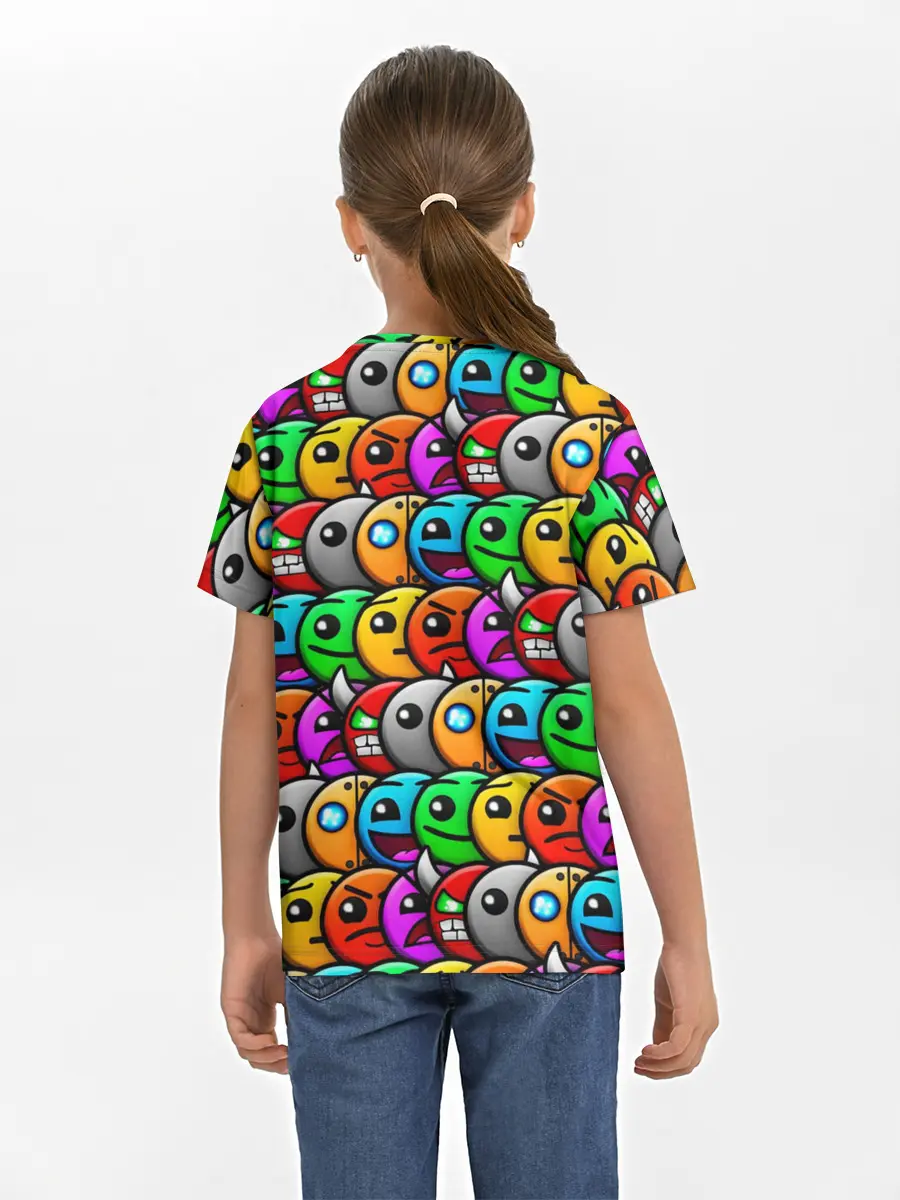 Детская базовая футболка / GEOMETRY DASH