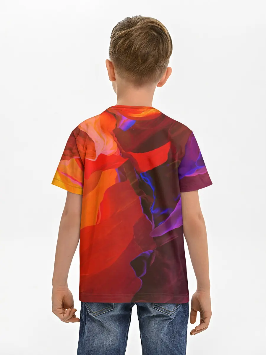 Детская базовая футболка / Горная абстракция