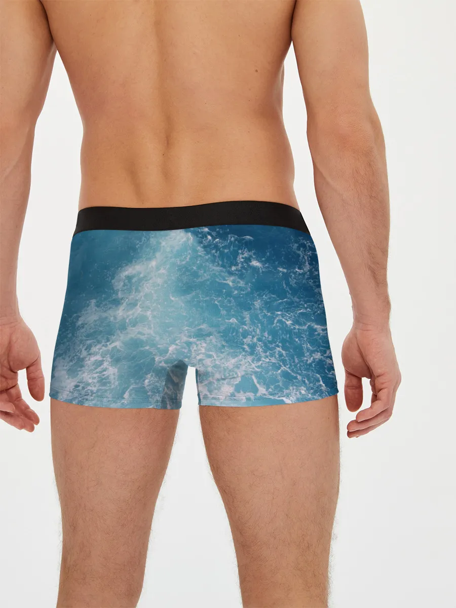 Мужские трусы боксеры / Дельфин в море