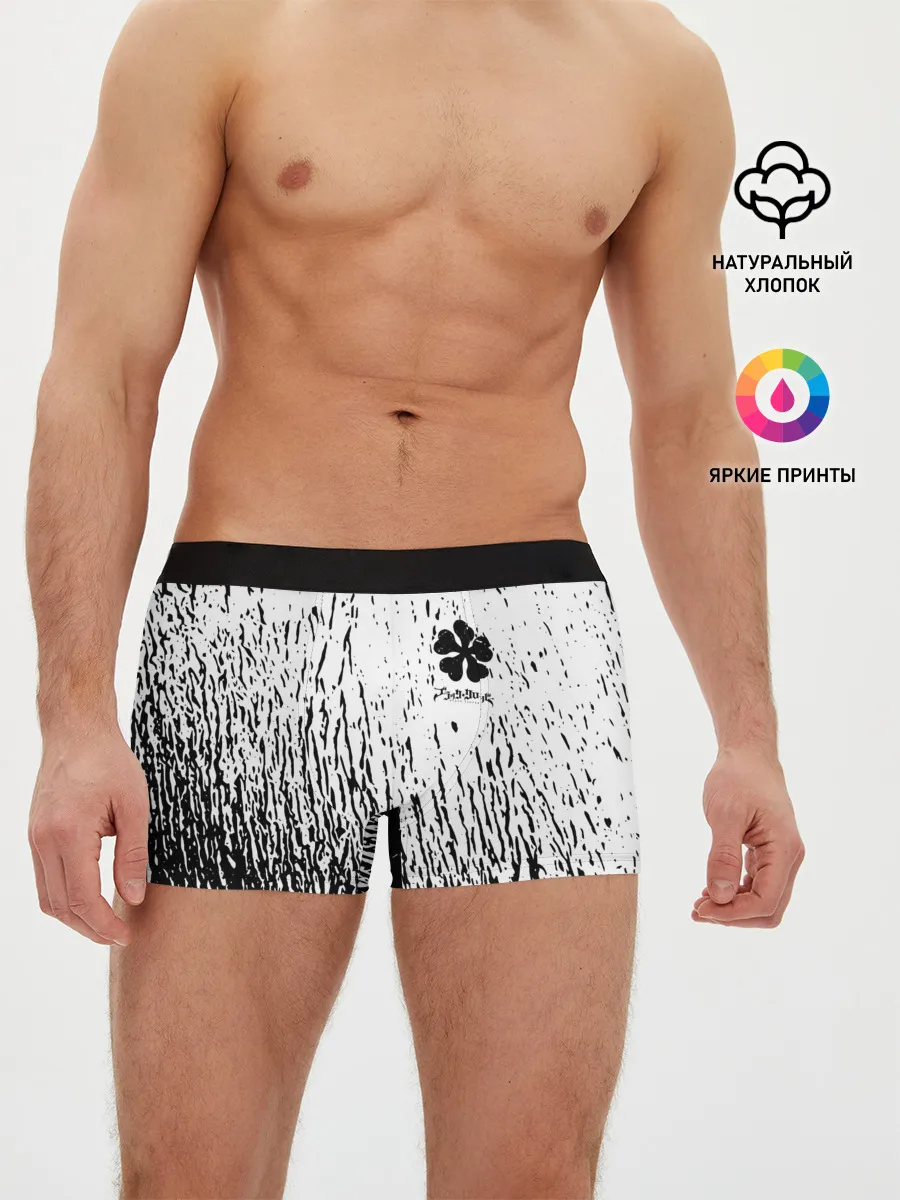 Мужские трусы боксеры / Черный клевер на едко белом фоне