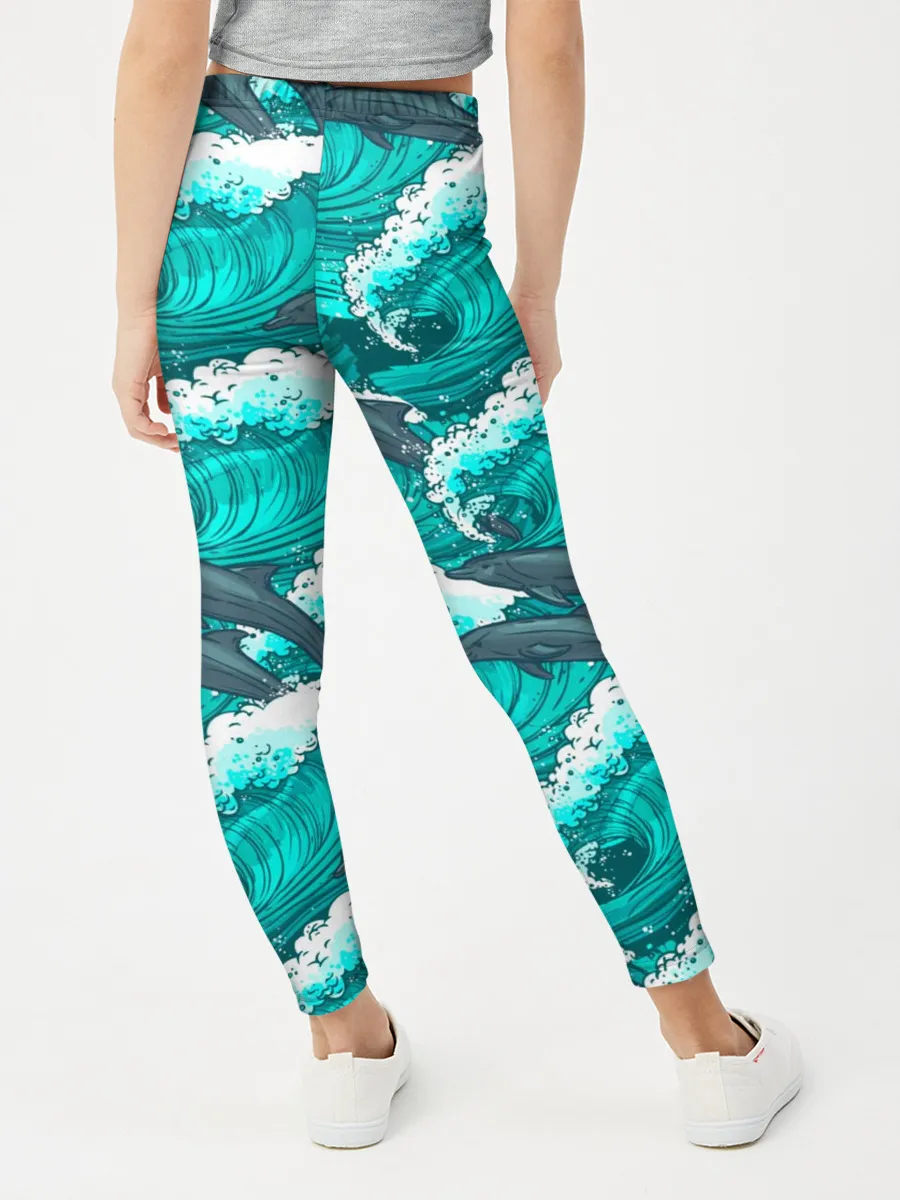 Леггинсы для девочки / Дельфины в море