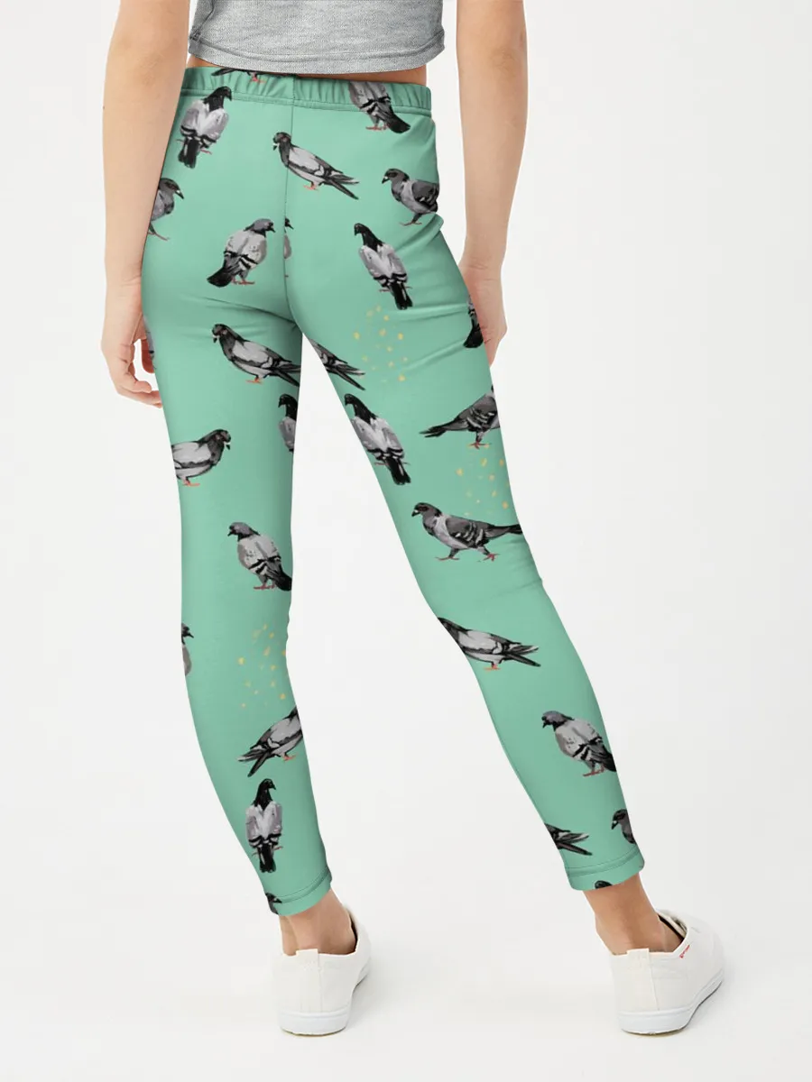 Леггинсы для девочки / Голуби на зеленом