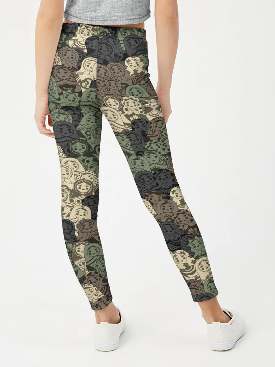 Леггинсы для девочки / Камуфляж из матрёшек