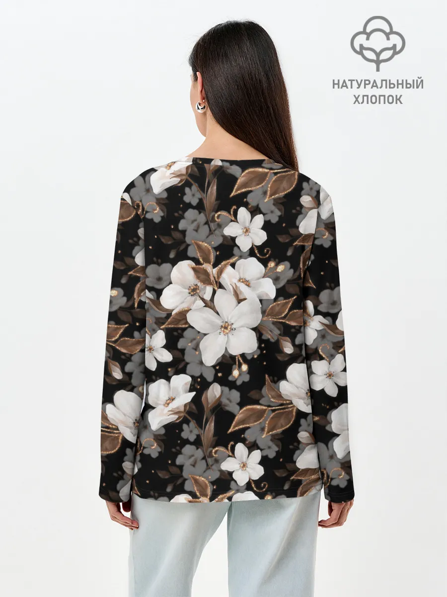 Лонгслив женский. Хлопок / Белые цветы