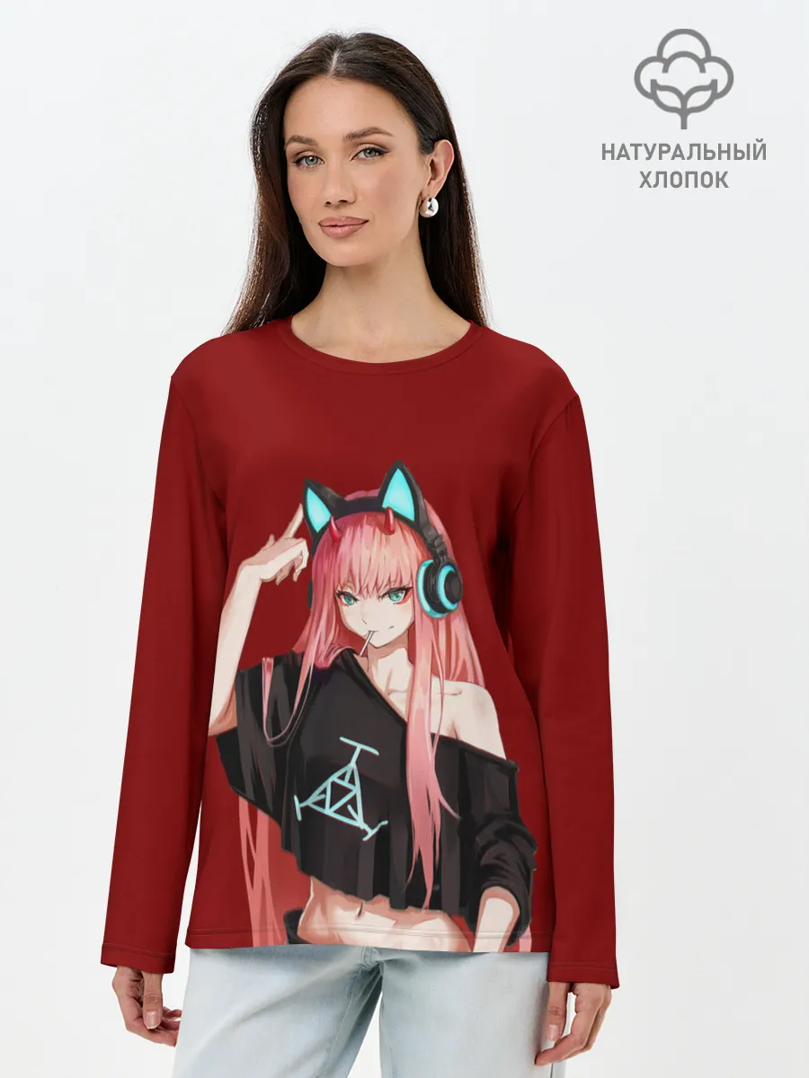 Лонгслив женский. Хлопок / Zero Two в наушниках