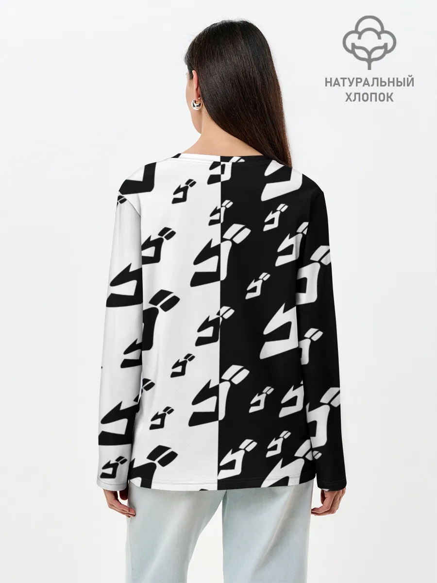 Лонгслив женский. Хлопок / Паттерн ДжоДжо черно-белый