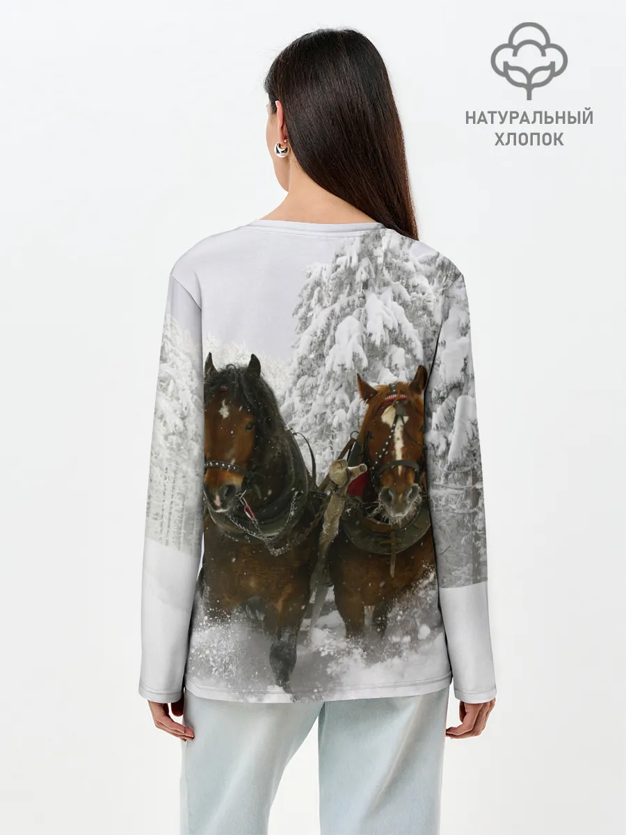 Лонгслив женский. Хлопок / Лошади и снег