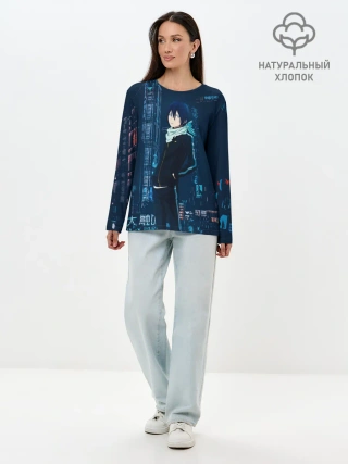 Лонгслив женский. Хлопок / Ято на фоне города