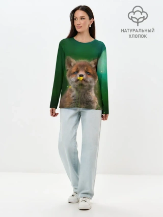 Лонгслив женский. Хлопок / Лисенок нюхает цветок