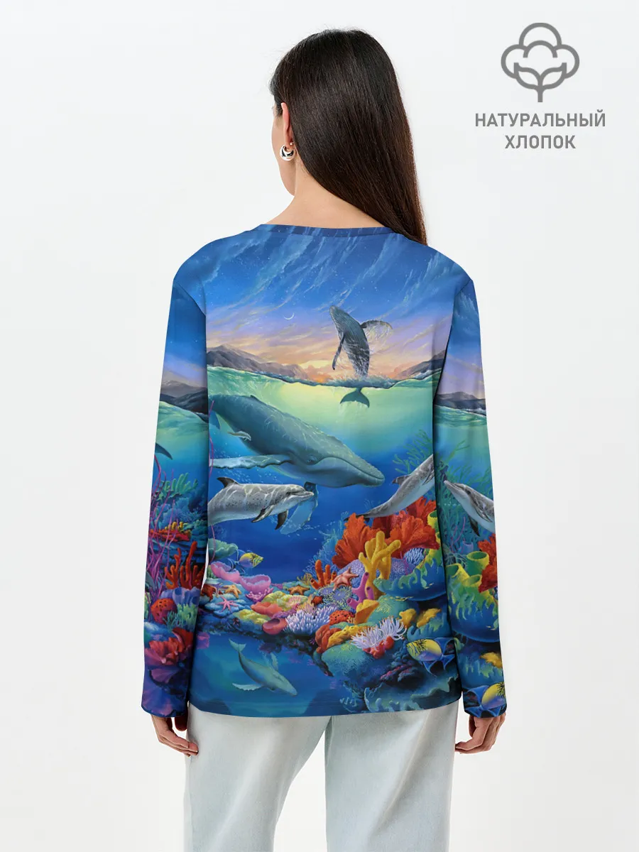 Лонгслив женский. Хлопок / Киты и дельфины