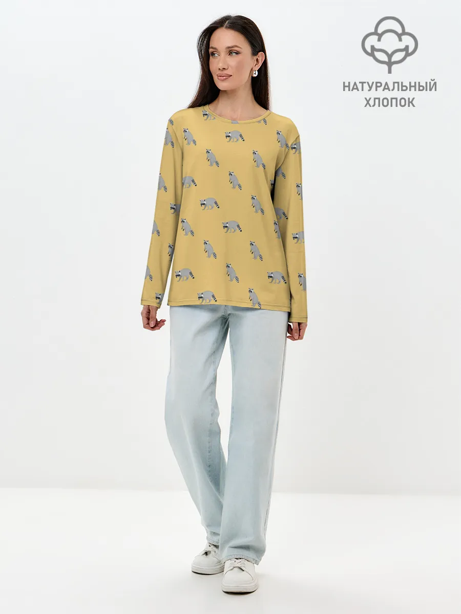 Лонгслив женский. Хлопок / Еноты паттерн