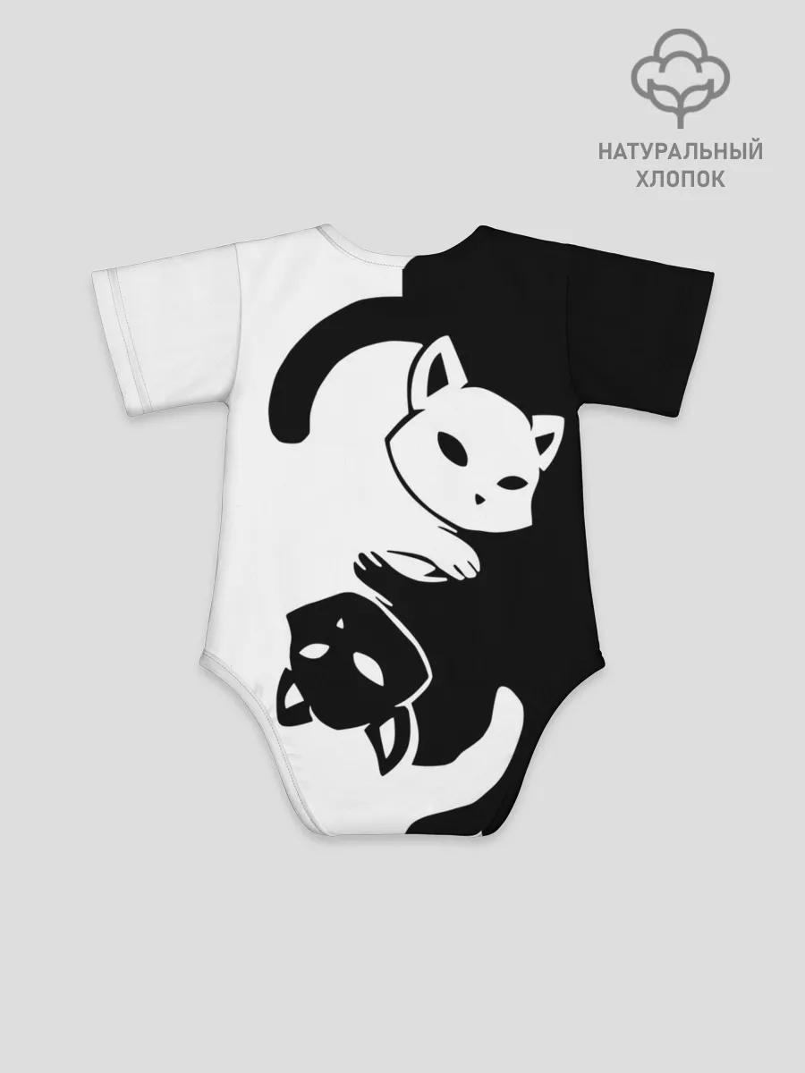 Детское боди / Черный и белый кот кувыркаются.