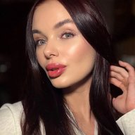 Бикшаева несёт