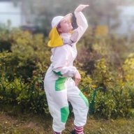 ПЧЁЛЫ ОЛИ  / НЕТИПИЧНЫЙ ПЧЕЛОВОД  / ДОМАШНИЙ МЁД / ПАСЕКА