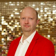 Сергей Вершков | ИИ, чат‑боты для бизнеса, чатбот, ИИ‑решения для автоматизации, ИИ в бизнесе, бот на базе ИИ, нейросеть для автоматизации, автоматизация с ИИ, оптимизация бизнеса с ИИ, gigachat, CRM