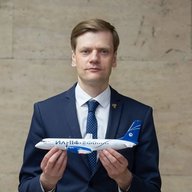 Артём Кореняко