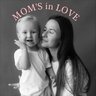 Moms in love