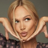 Виктория Лопырева