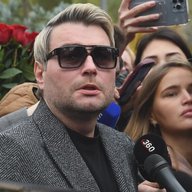 Утомлённый шоу-бизом