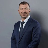 Михаил Михайлов