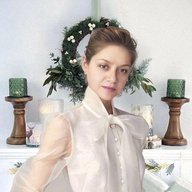 ЛОГОПЕД/ДЕФЕКТОЛОГ-HELENSTOMEN