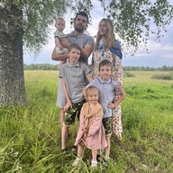 Жизнь Перовых в русской глубинке