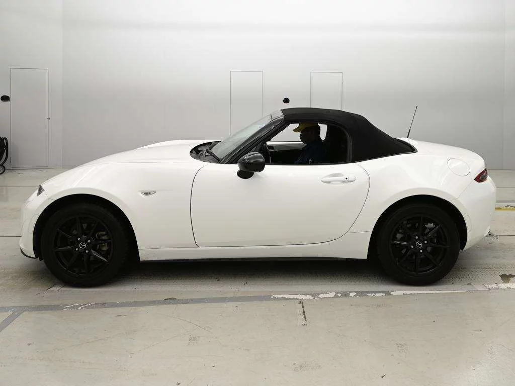 Mazda Roadster, фотография 2