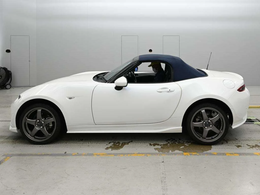 Mazda Roadster, фотография 2