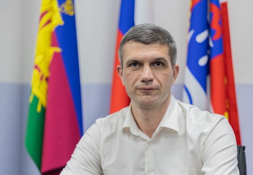 Иллюстрация: Вячеслав Бауэр: «Каршеринг помогает Сочи справляться с туристическим потоком и снижать нагрузку на дороги»