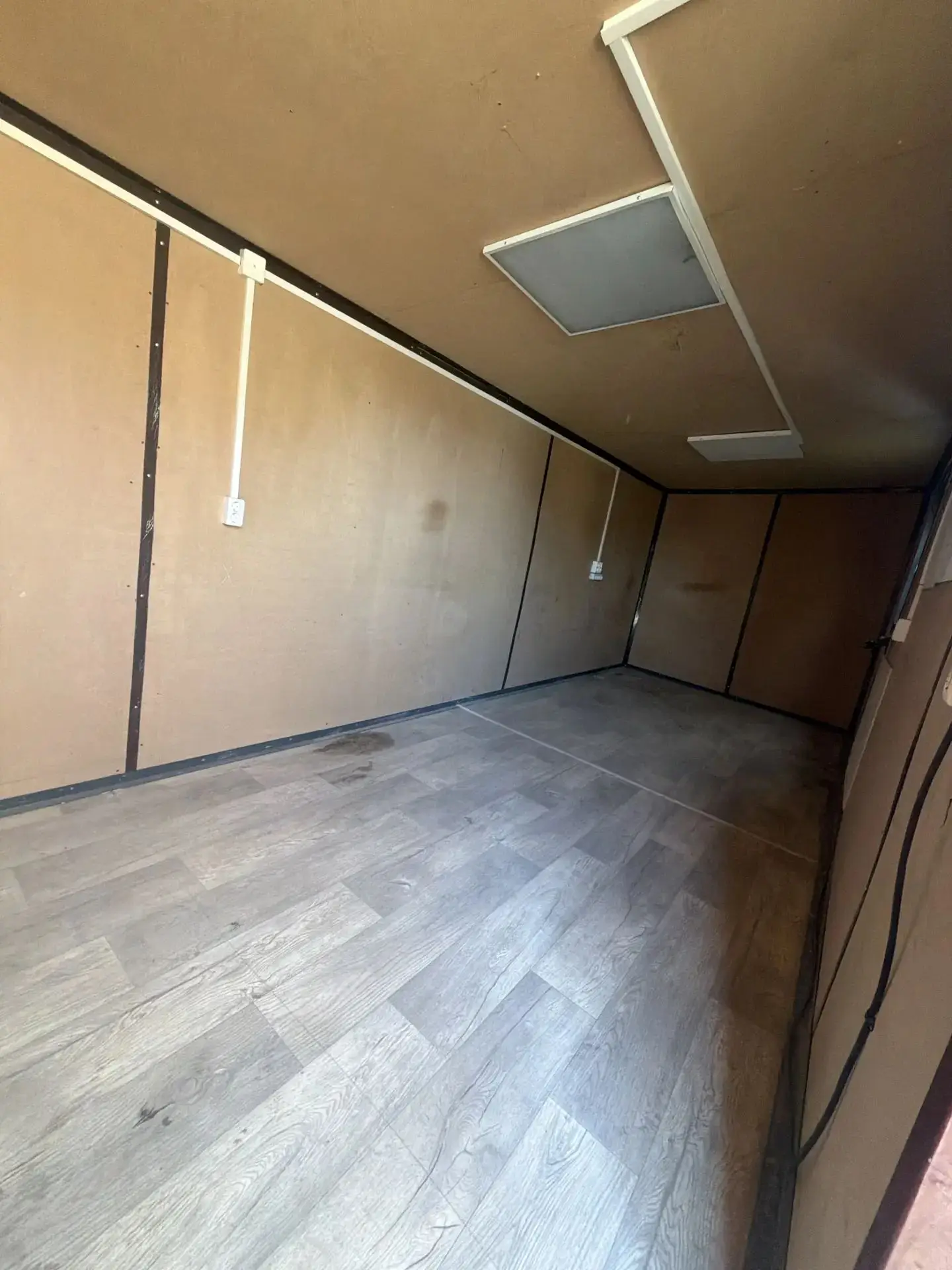 Бытовка (2,4*6). Распродажа.